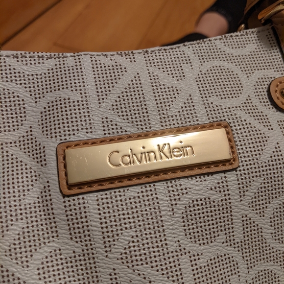 CALVIN KLEIN handbag - Picture 2 of 2